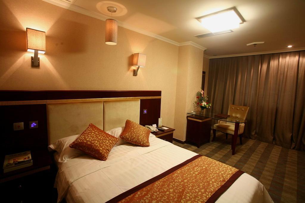 Lutianhua Hotel Csengtu Szoba fotó